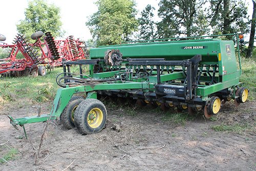 Property photo 17 - BEERY FARM & LIVESTOCK EQUIPMENT AUCTION