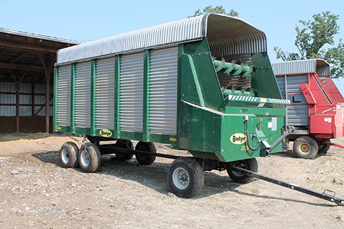 Property photo 34 - BEERY FARM & LIVESTOCK EQUIPMENT AUCTION