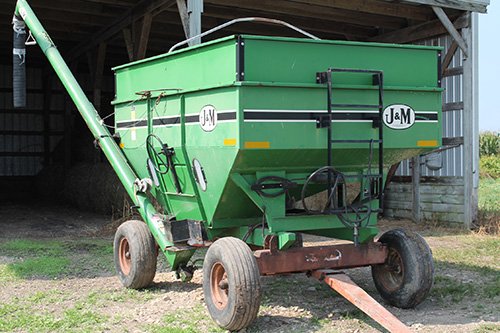 Property photo 27 - BEERY FARM & LIVESTOCK EQUIPMENT AUCTION