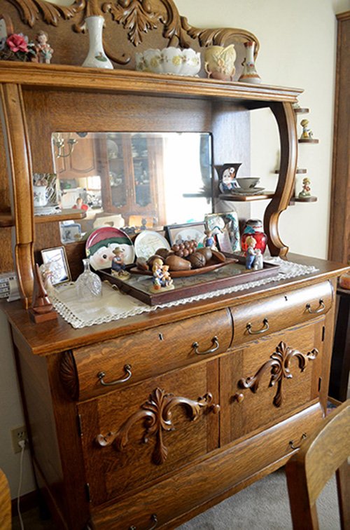 Property photo 12 - Major Antique & Collectible & Real Estate Auction, 2 Dates, Sat., Oct. 12 @ 9AM for Personal Property & Thurs., Oct., 17 @ 6PM for Real Estate