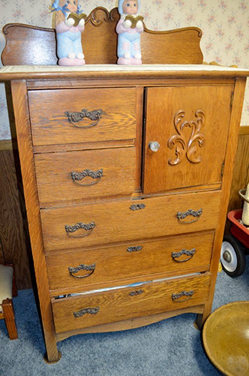 Property photo 139 - Major Antique & Collectible & Real Estate Auction, 2 Dates, Sat., Oct. 12 @ 9AM for Personal Property & Thurs., Oct., 17 @ 6PM for Real Estate