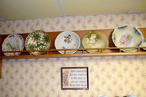 Property photo 60 - Major Antique & Collectible & Real Estate Auction, 2 Dates, Sat., Oct. 12 @ 9AM for Personal Property & Thurs., Oct., 17 @ 6PM for Real Estate