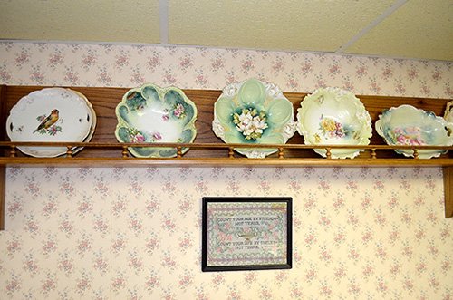 Property photo 65 - Major Antique & Collectible & Real Estate Auction, 2 Dates, Sat., Oct. 12 @ 9AM for Personal Property & Thurs., Oct., 17 @ 6PM for Real Estate