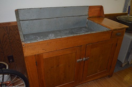 Property photo 117 - Major Antique & Collectible & Real Estate Auction, 2 Dates, Sat., Oct. 12 @ 9AM for Personal Property & Thurs., Oct., 17 @ 6PM for Real Estate