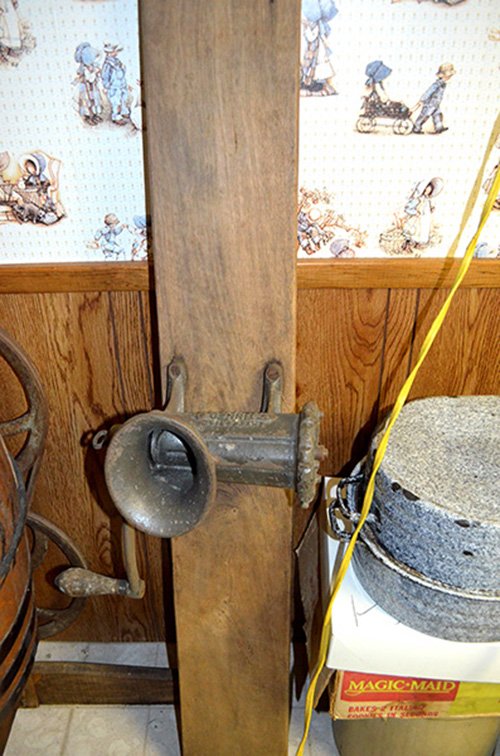 Property photo 146 - Major Antique & Collectible & Real Estate Auction, 2 Dates, Sat., Oct. 12 @ 9AM for Personal Property & Thurs., Oct., 17 @ 6PM for Real Estate