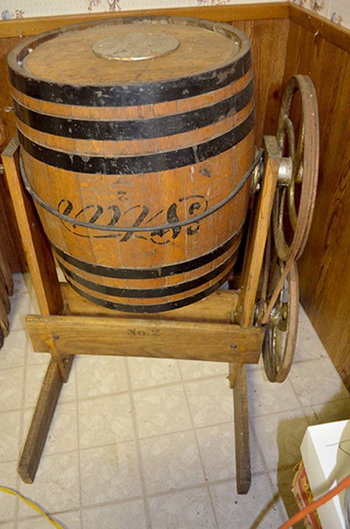 Property photo 93 - Major Antique & Collectible & Real Estate Auction, 2 Dates, Sat., Oct. 12 @ 9AM for Personal Property & Thurs., Oct., 17 @ 6PM for Real Estate
