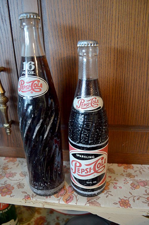 Property photo 115 - Major Antique & Collectible & Real Estate Auction, 2 Dates, Sat., Oct. 12 @ 9AM for Personal Property & Thurs., Oct., 17 @ 6PM for Real Estate