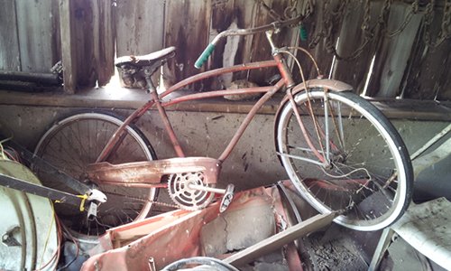 Property photo 28 - TRACTOR & FARM ANTIQUE AUCTION