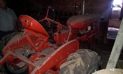Property photo 34 - TRACTOR & FARM ANTIQUE AUCTION