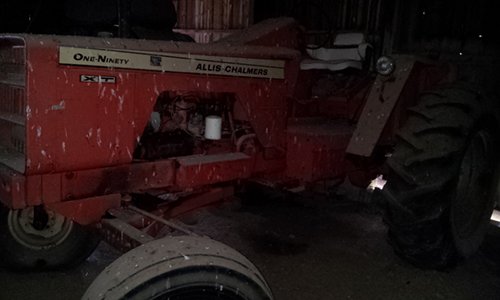 Property photo 33 - TRACTOR & FARM ANTIQUE AUCTION