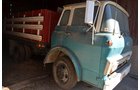 Property photo 16 - TRACTOR & FARM ANTIQUE AUCTION