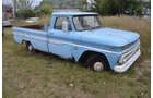 Property photo 85 - TRACTOR & FARM ANTIQUE AUCTION