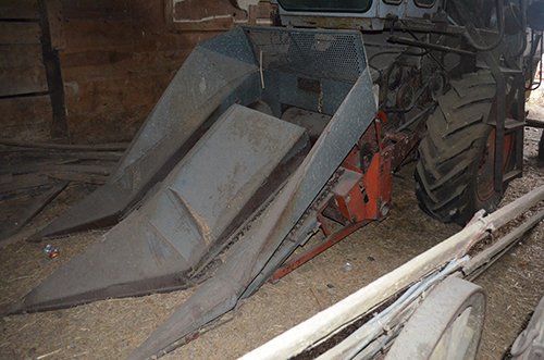 Property photo 22 - TRACTOR & FARM ANTIQUE AUCTION