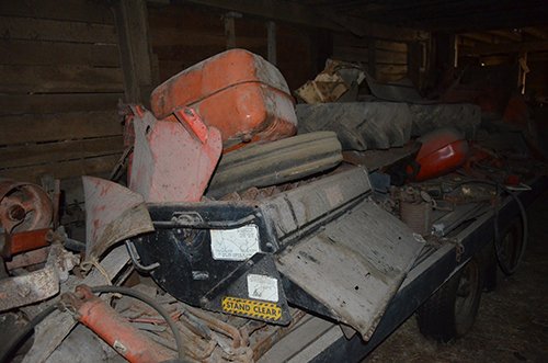 Property photo 27 - TRACTOR & FARM ANTIQUE AUCTION