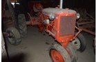 Property photo 38 - TRACTOR & FARM ANTIQUE AUCTION