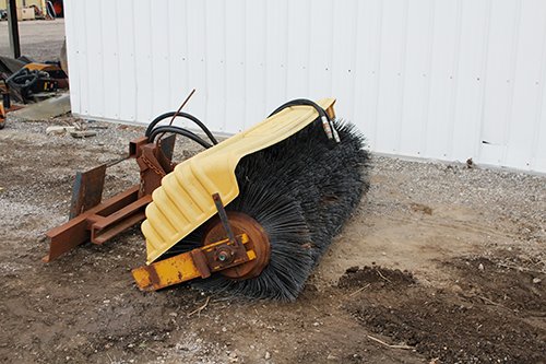 Property photo 35 - MORE FARM STORE INC. ONLINE ONLY AUCTION