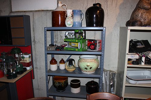 Property photo 118 - Car, Truck, Farm Equipment, Lawn Mower, Livestock, Tools, Guns, Primitive & Collectibles, Personal Property Auction