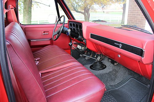 Property photo 7 - Car, Truck, Farm Equipment, Lawn Mower, Livestock, Tools, Guns, Primitive & Collectibles, Personal Property Auction