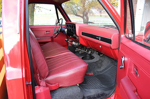 Property photo 14 - Car, Truck, Farm Equipment, Lawn Mower, Livestock, Tools, Guns, Primitive & Collectibles, Personal Property Auction