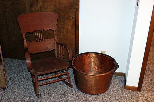 Property photo 51 - Car, Truck, Farm Equipment, Lawn Mower, Livestock, Tools, Guns, Primitive & Collectibles, Personal Property Auction