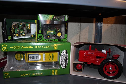 Property photo 84 - Car, Truck, Farm Equipment, Lawn Mower, Livestock, Tools, Guns, Primitive & Collectibles, Personal Property Auction