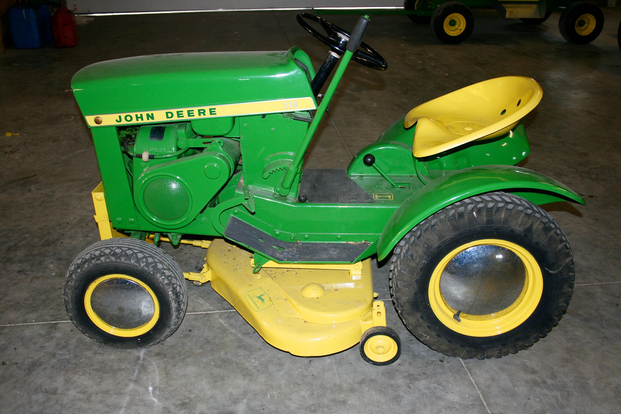 Property photo 9 - Area Farmers & Contractors Equipment Auction