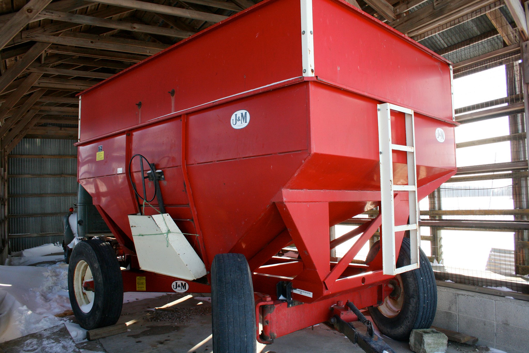 Property photo 107 - Area Farmers & Contractors Equipment Auction