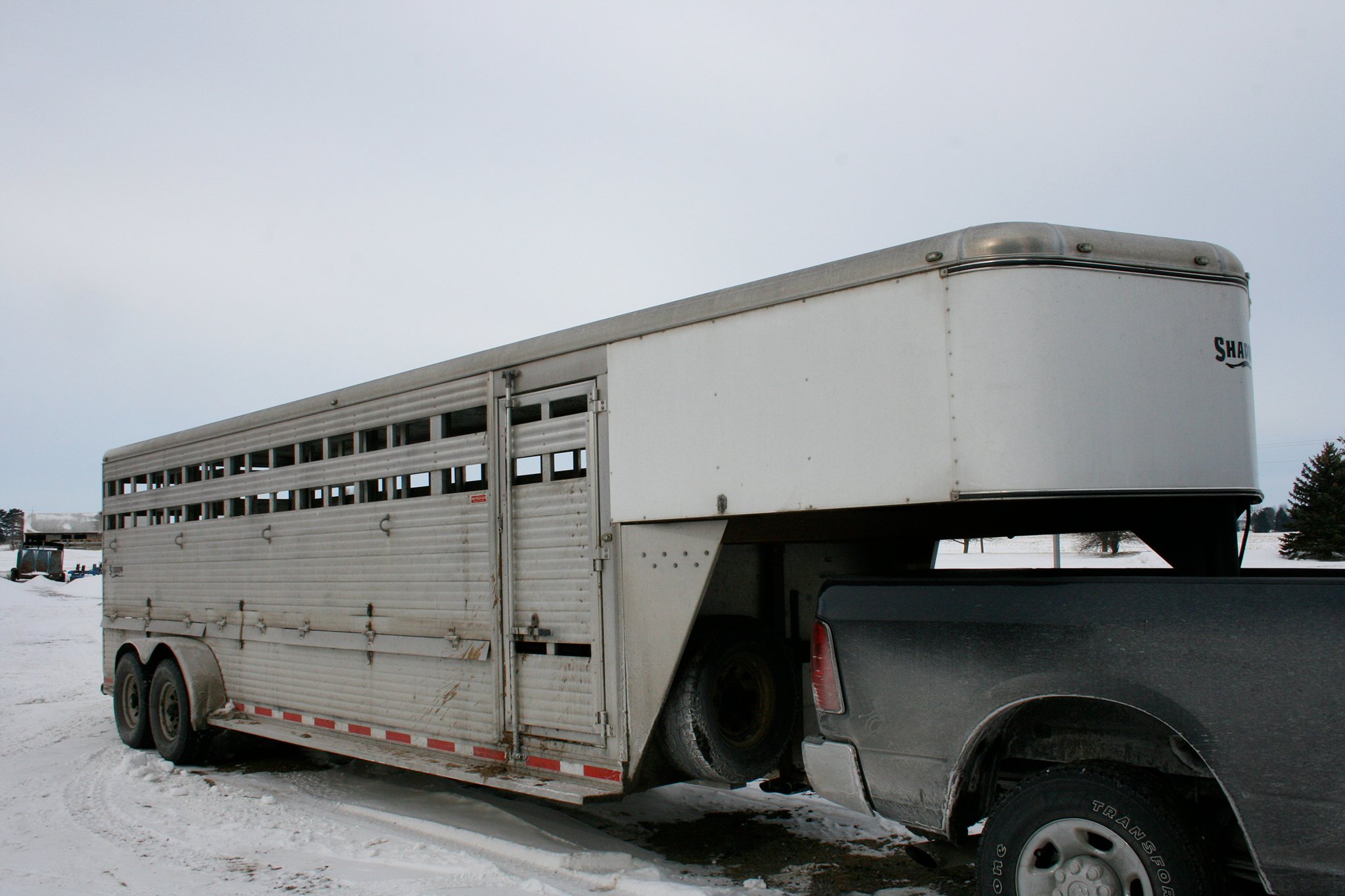 Property photo 115 - Area Farmers & Contractors Equipment Auction