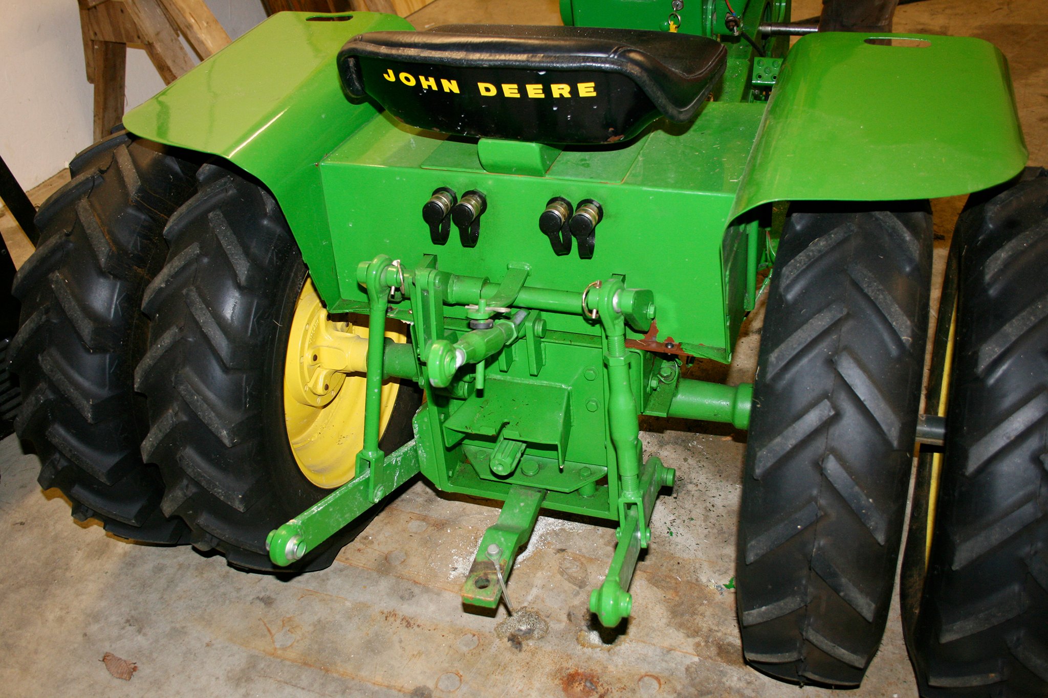 Property photo 11 - Area Farmers & Contractors Equipment Auction