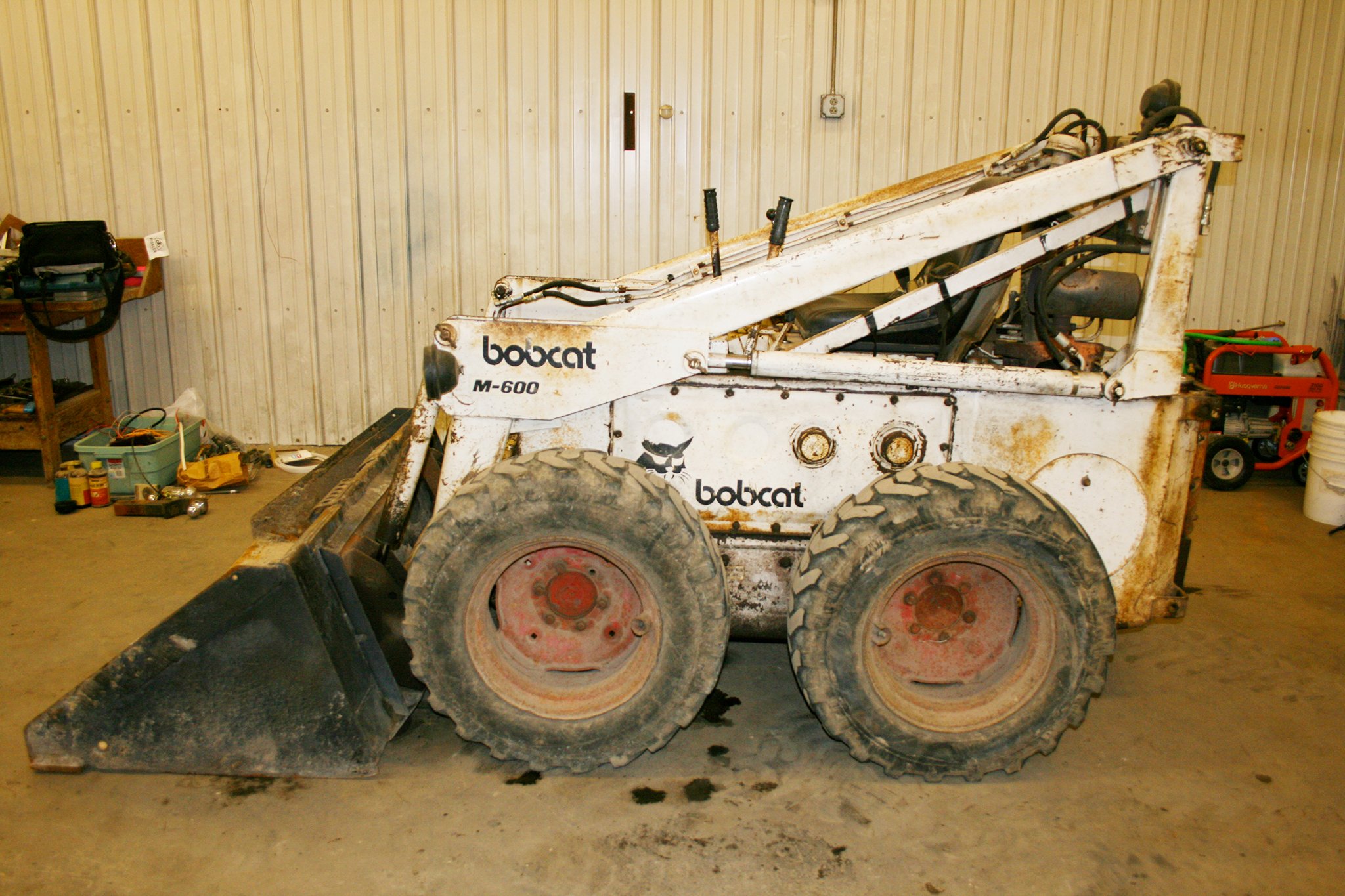 Property photo 91 - Area Farmers & Contractors Equipment Auction