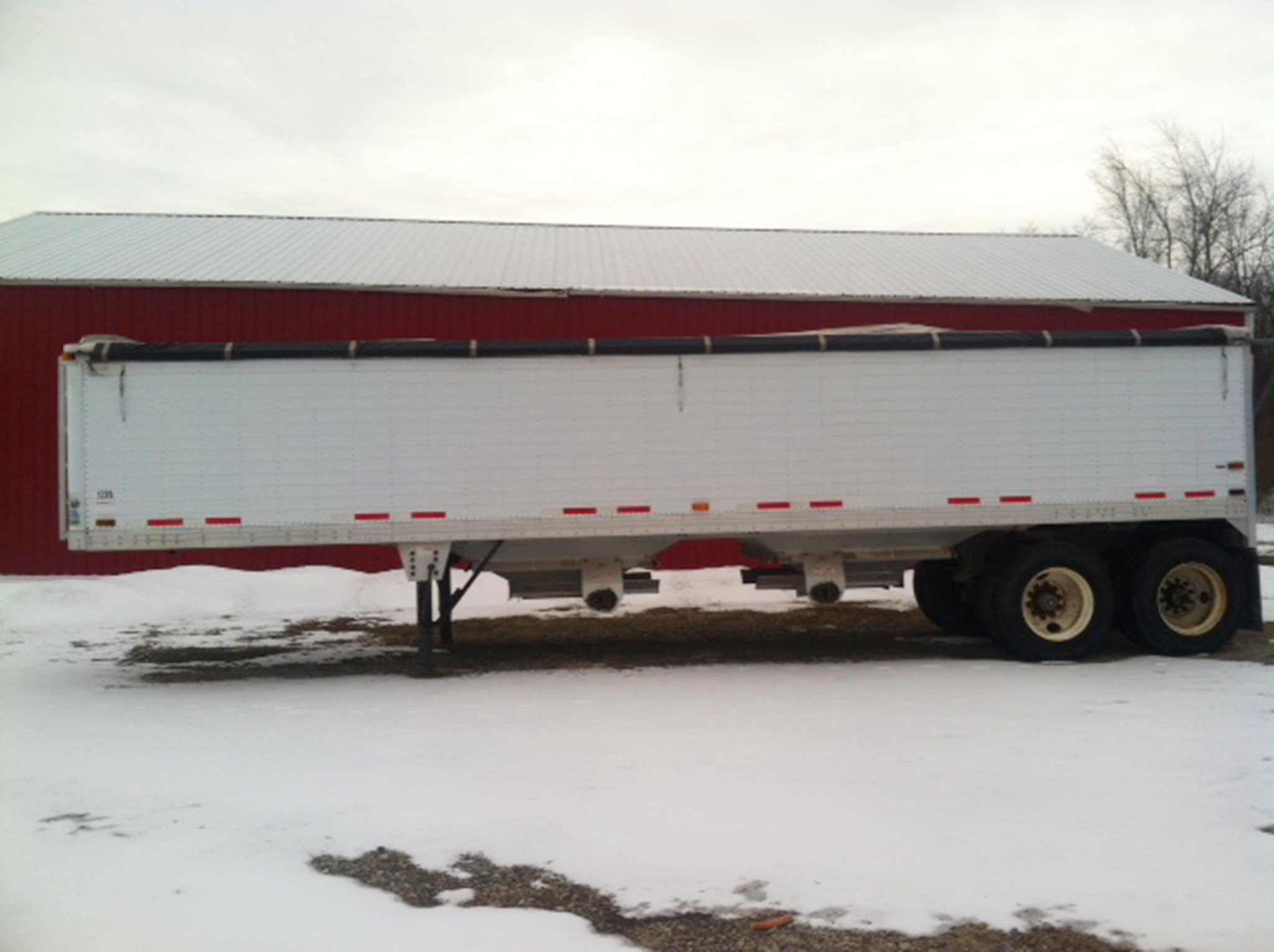 Property photo 110 - Farmers Grain & Ag Equipment Auction - EQUIPMENT WANTED!