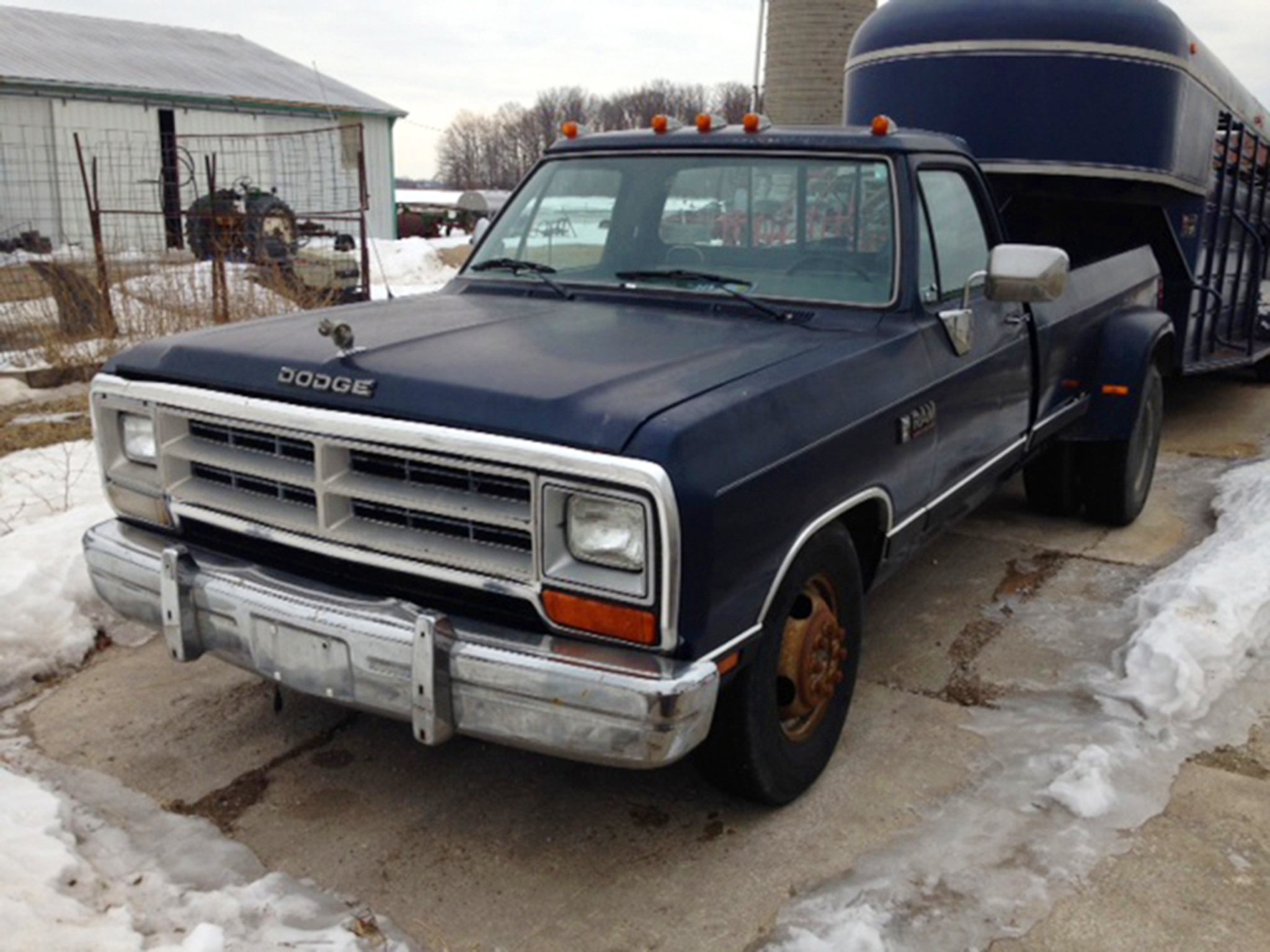 Property photo 119 - Farmers Grain & Ag Equipment Auction - EQUIPMENT WANTED!