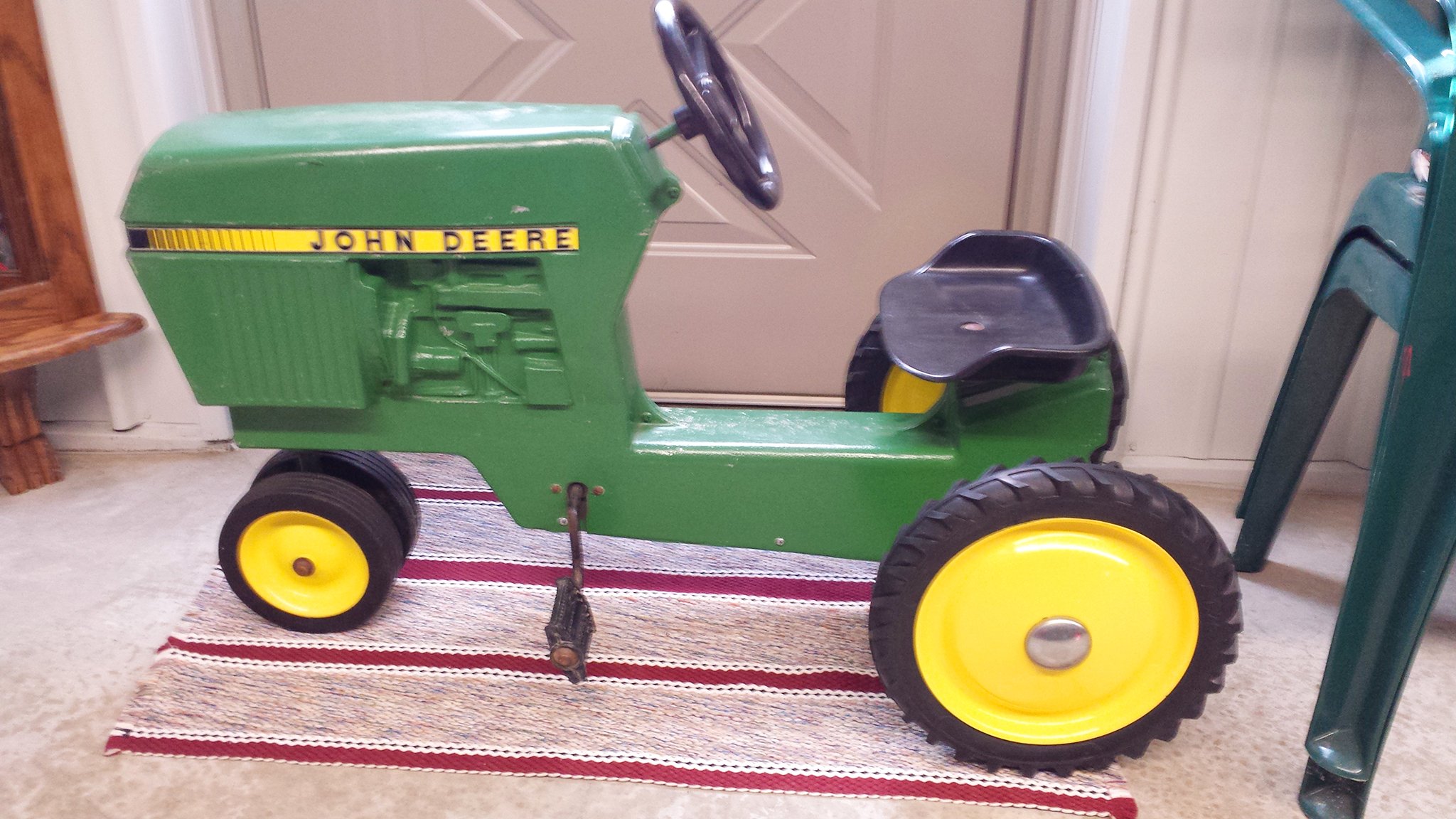 Property photo 123 - Farmers Grain & Ag Equipment Auction - EQUIPMENT WANTED!