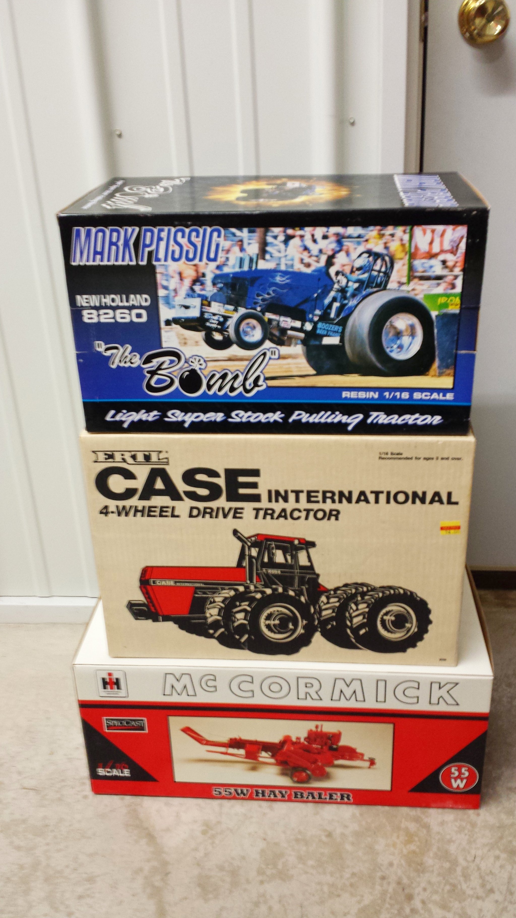 Property photo 128 - Farmers Grain & Ag Equipment Auction - EQUIPMENT WANTED!