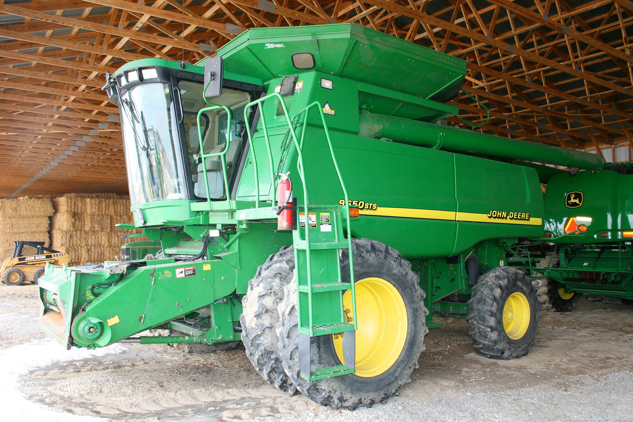 Property photo 18 - Farmers Grain & Ag Equipment Auction - EQUIPMENT WANTED!