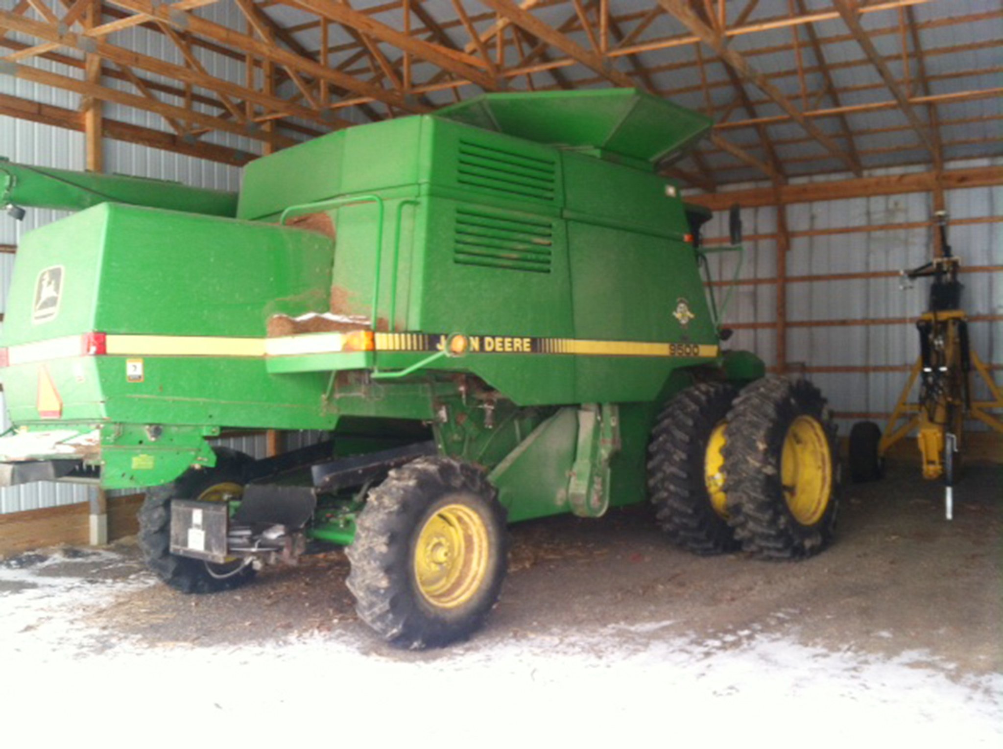 Property photo 24 - Farmers Grain & Ag Equipment Auction - EQUIPMENT WANTED!