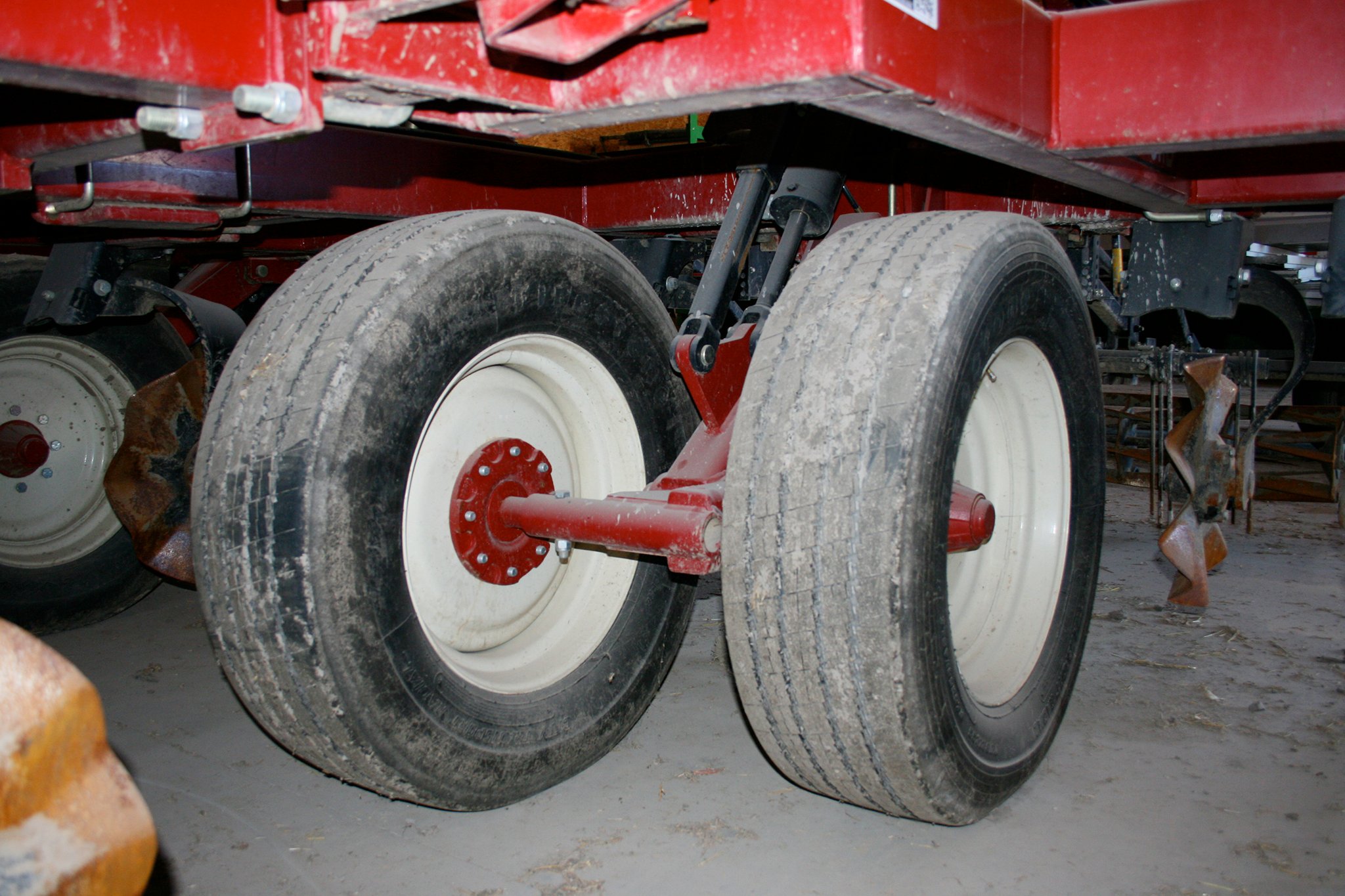 Property photo 38 - Farmers Grain & Ag Equipment Auction - EQUIPMENT WANTED!