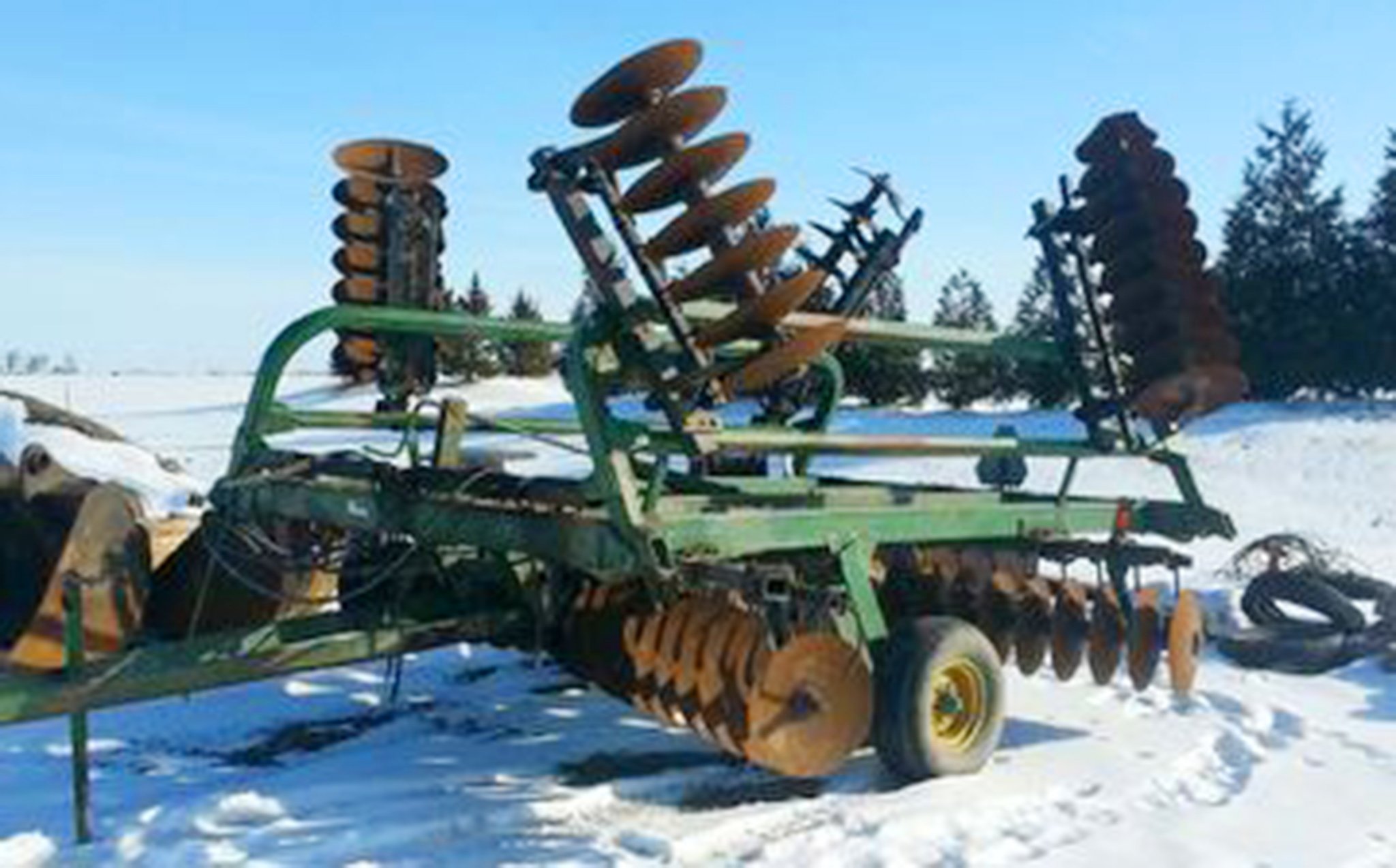 Property photo 41 - Farmers Grain & Ag Equipment Auction - EQUIPMENT WANTED!