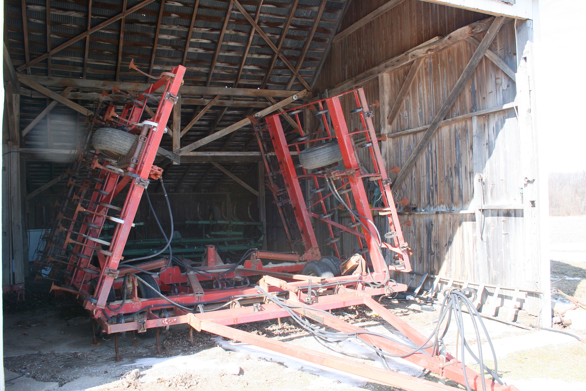 Property photo 43 - Farmers Grain & Ag Equipment Auction - EQUIPMENT WANTED!