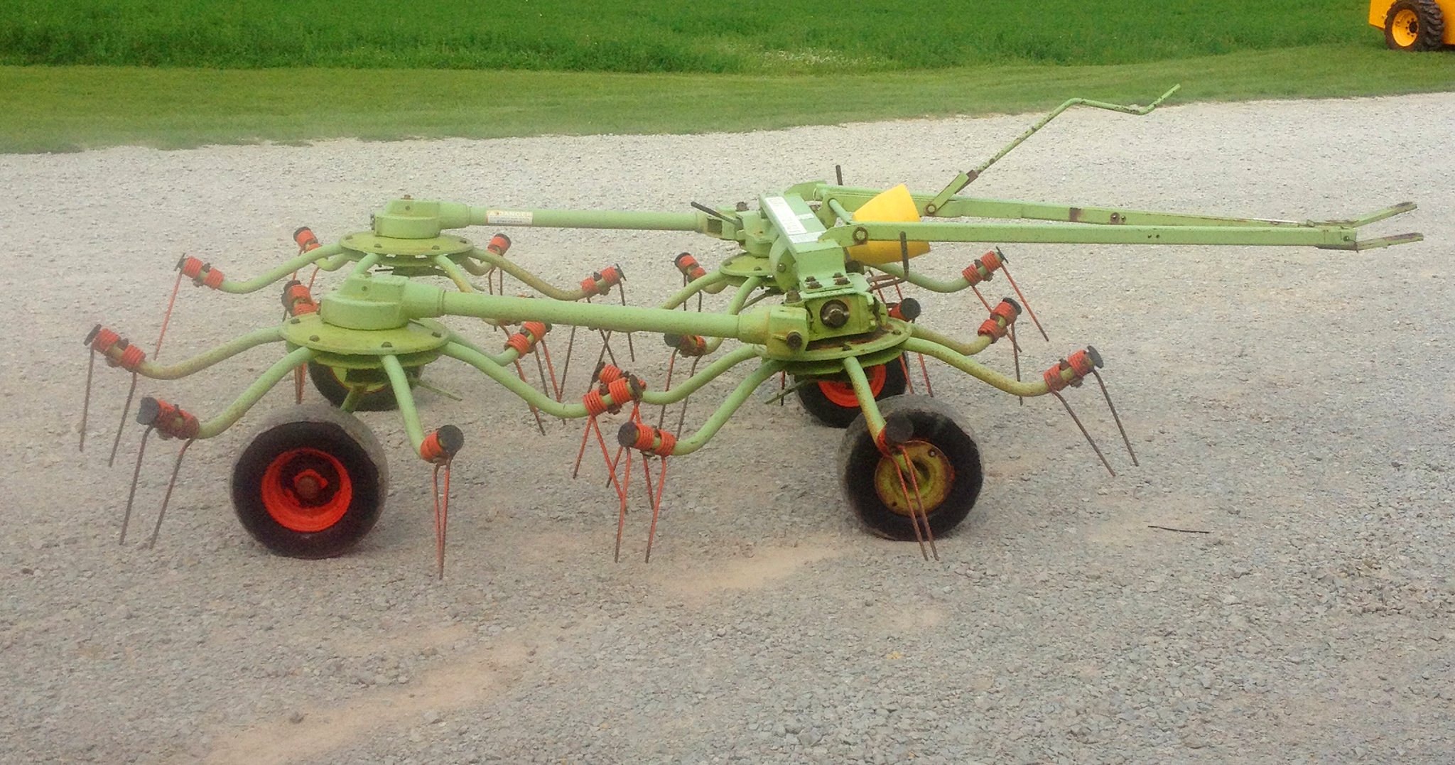 Property photo 69 - Farmers Grain & Ag Equipment Auction - EQUIPMENT WANTED!