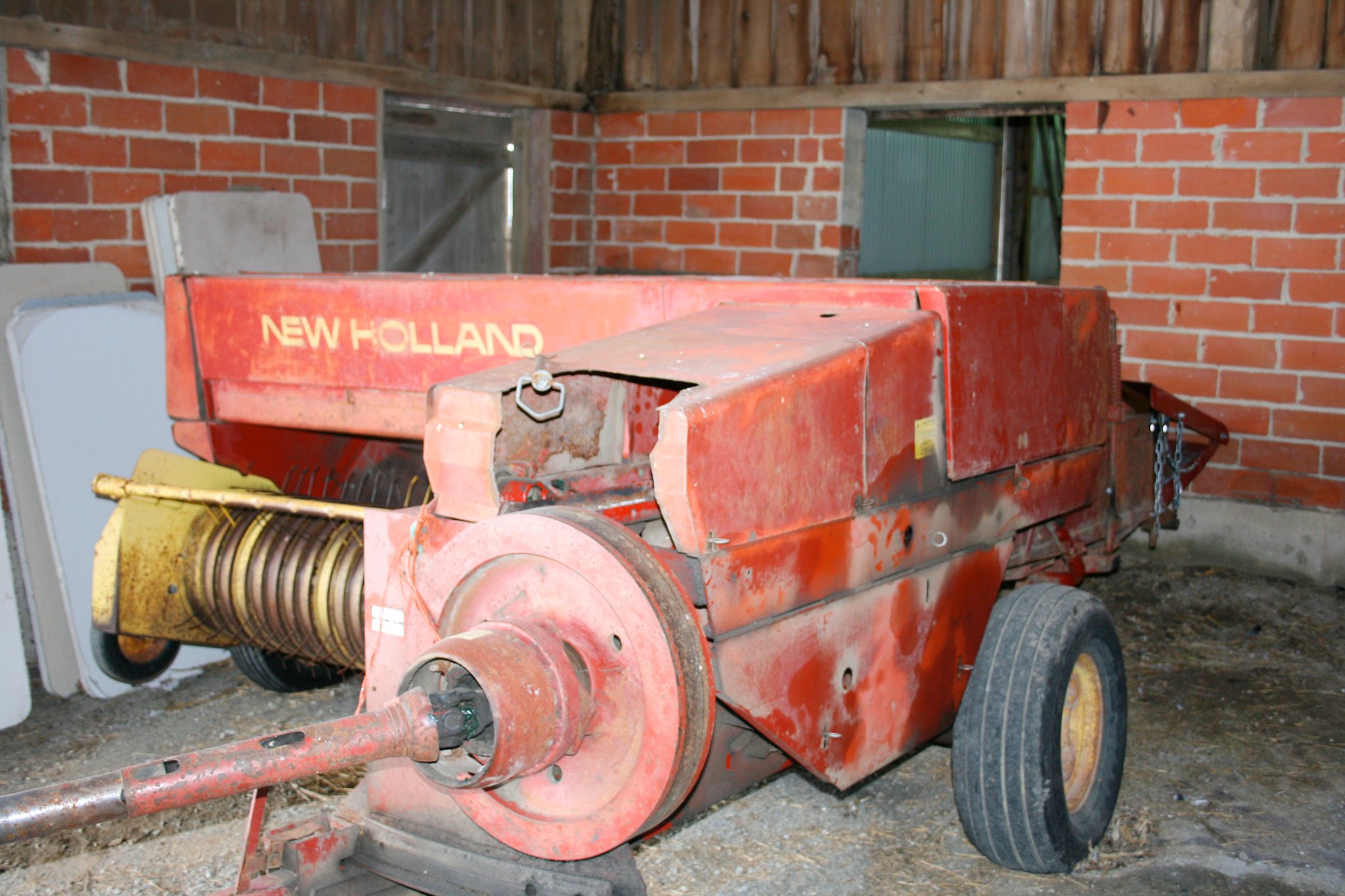 Property photo 73 - Farmers Grain & Ag Equipment Auction - EQUIPMENT WANTED!