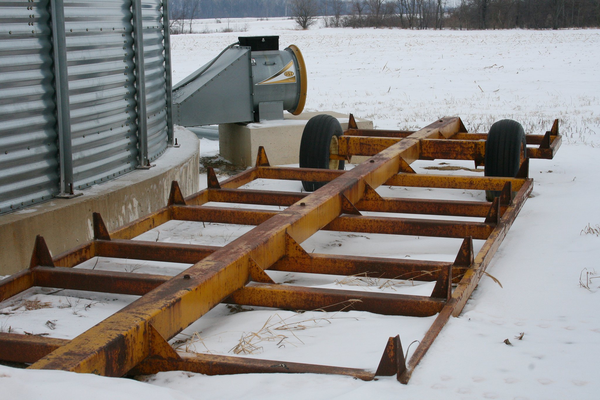 Property photo 78 - Farmers Grain & Ag Equipment Auction - EQUIPMENT WANTED!
