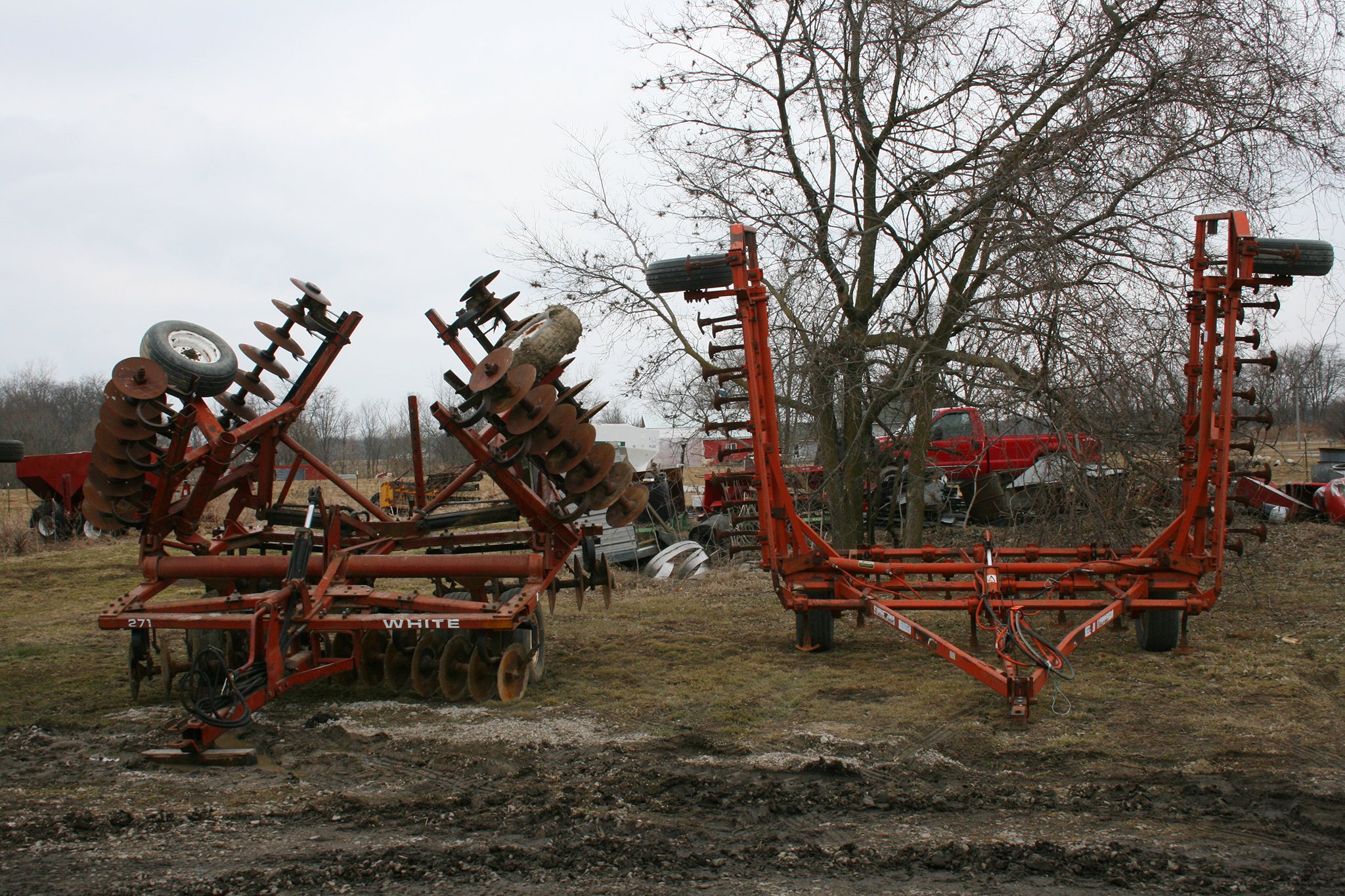 Property photo 163 - Farmers Grain & Ag Equipment Auction - EQUIPMENT WANTED!