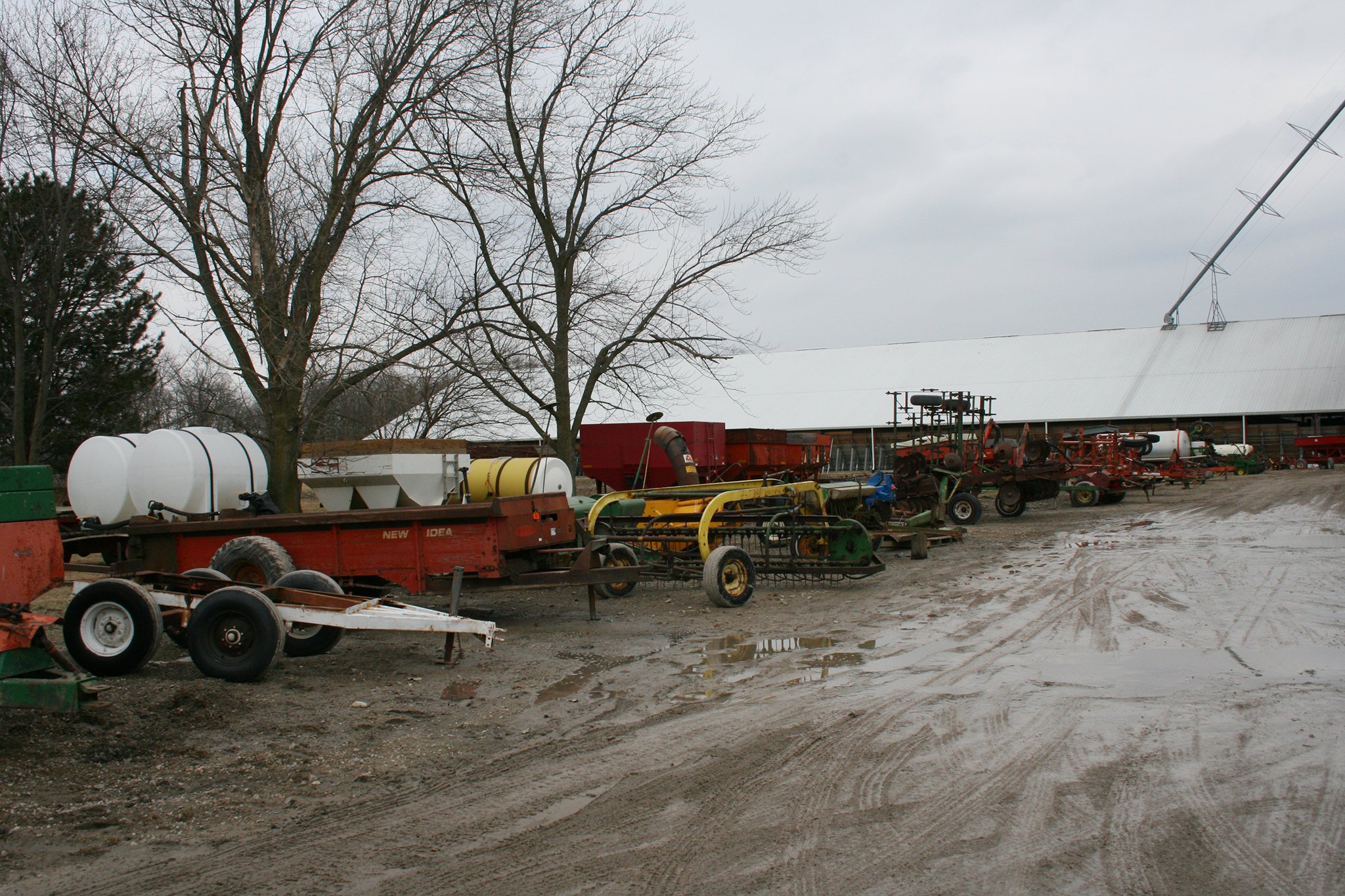 Property photo 148 - Farmers Grain & Ag Equipment Auction - EQUIPMENT WANTED!