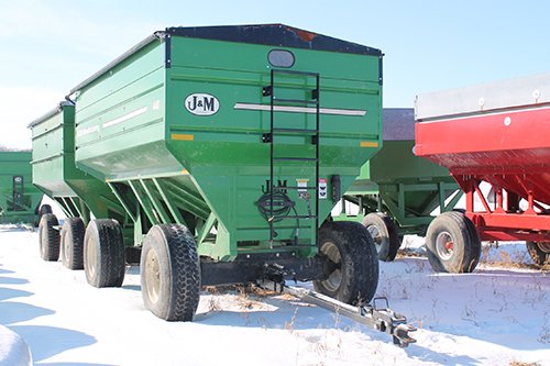 Property photo 33 - FARM EQUIPMENT AUCTION