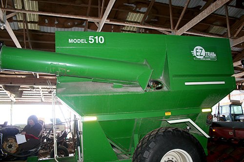 Property photo 31 - FARM EQUIPMENT AUCTION