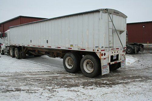 Property photo 9 - FARM EQUIPMENT AUCTION