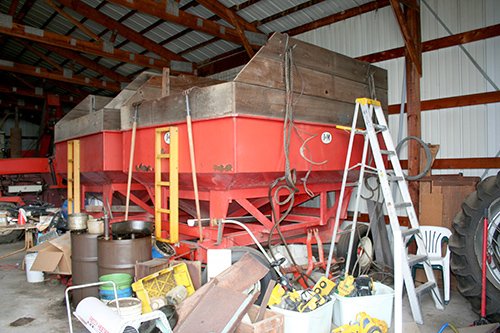 Property photo 37 - FARM EQUIPMENT AUCTION