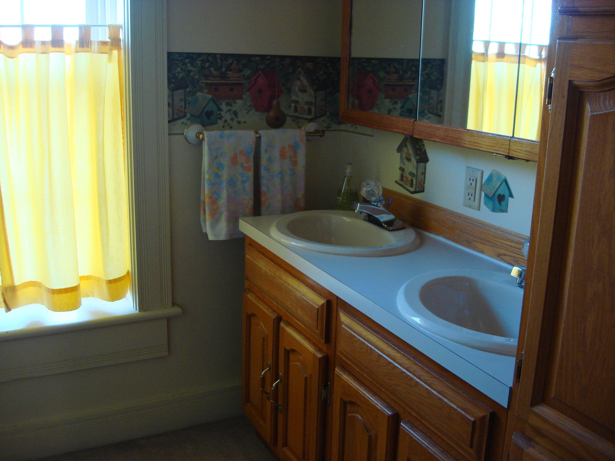 Property photo 12 - REAL ESTATE AUCTION! Grand Historic All Brick Home on 2.45 Acres!