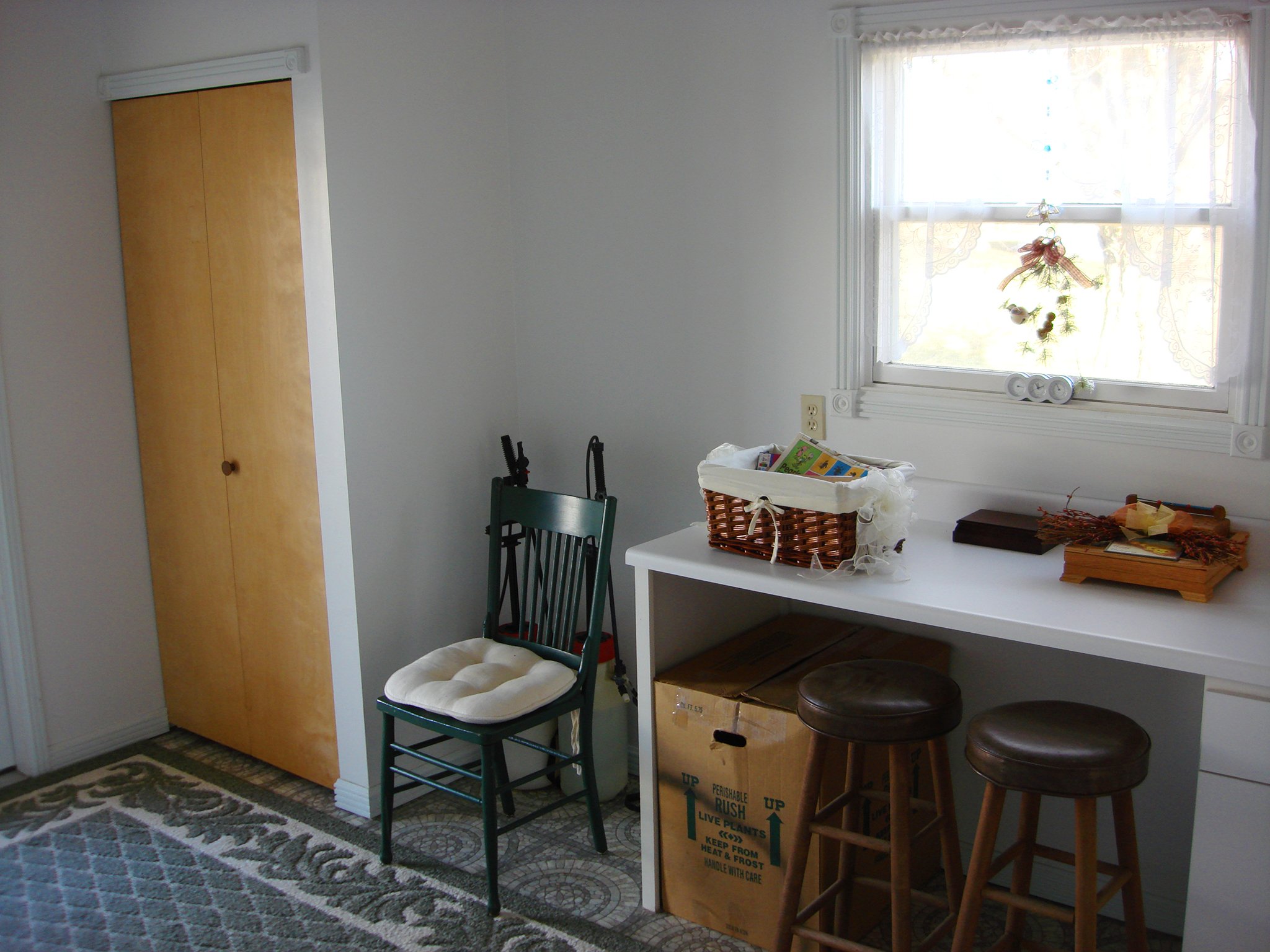 Property photo 14 - REAL ESTATE AUCTION! Grand Historic All Brick Home on 2.45 Acres!